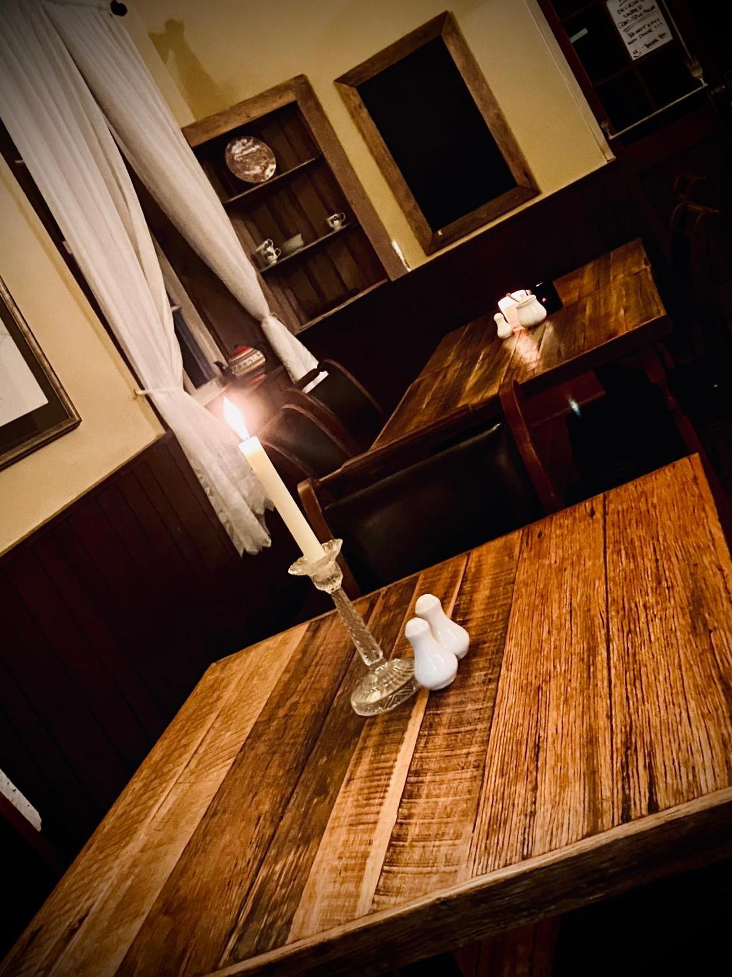 St Andrew'S Inn Conara Junction ภายนอก รูปภาพ